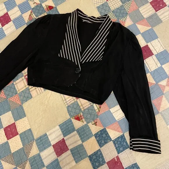 Vintage 1950 Black White Bolero Crop Top Vamp Rockabilly Sexy Short Blouse Small - Picture 8 of 14